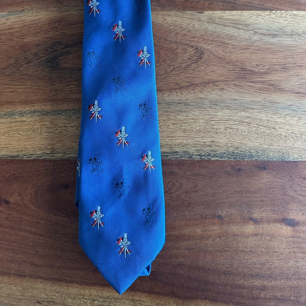 Vintage Disney Blue and Red Patterned Men's Tie